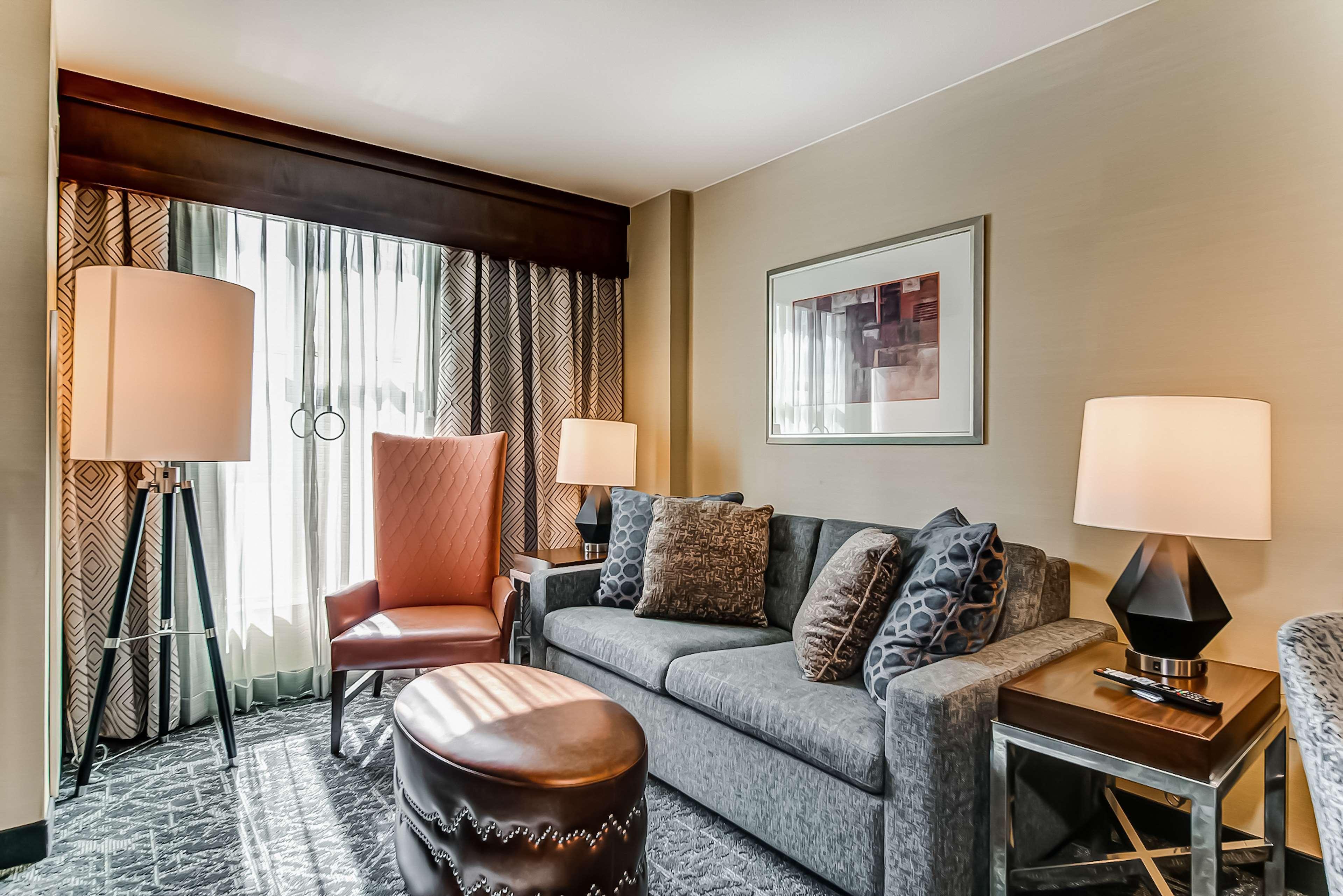 Embassy Suites Atlanta - Kennesaw Town Center Экстерьер фото