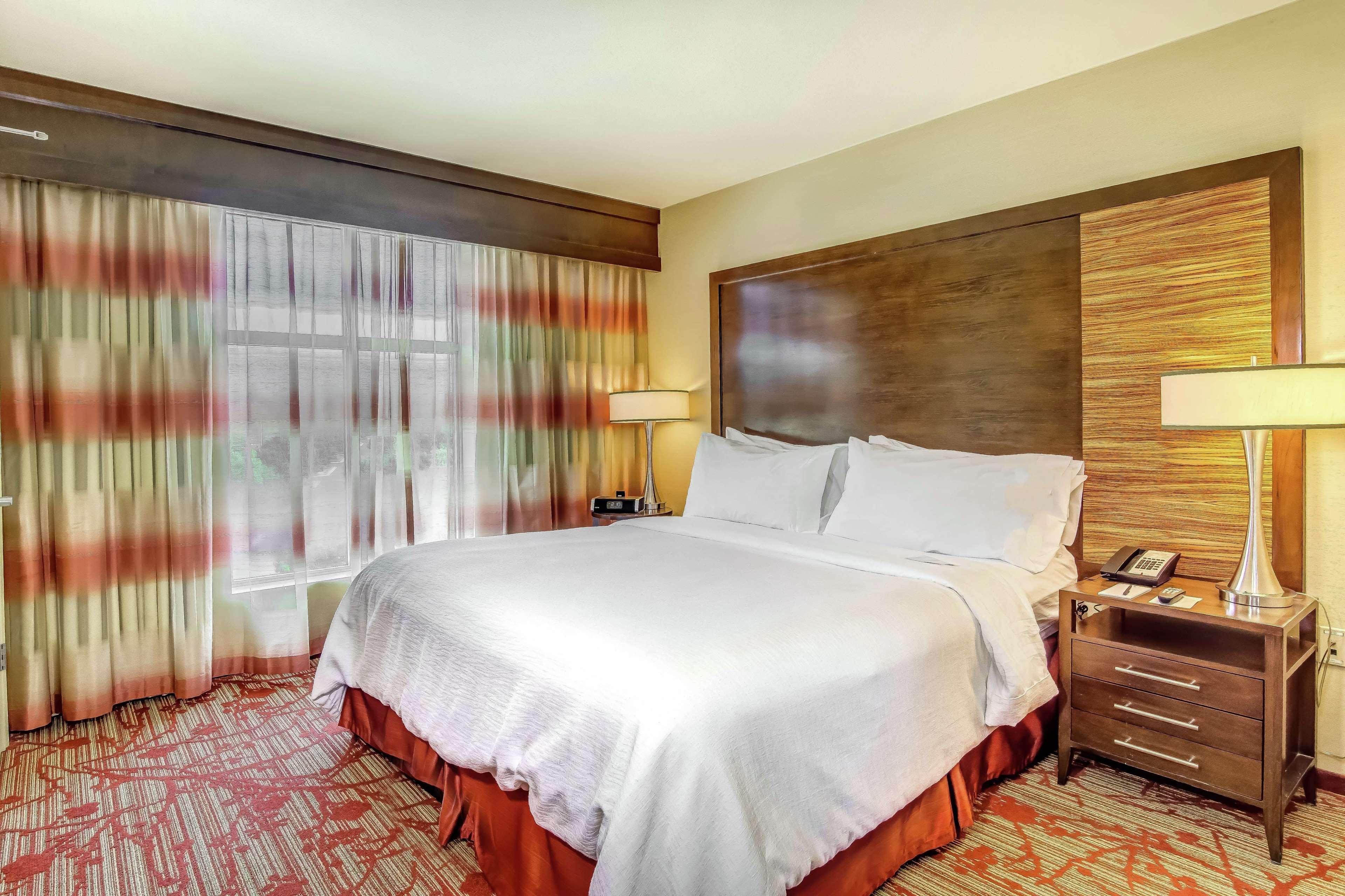 Embassy Suites Atlanta - Kennesaw Town Center Экстерьер фото