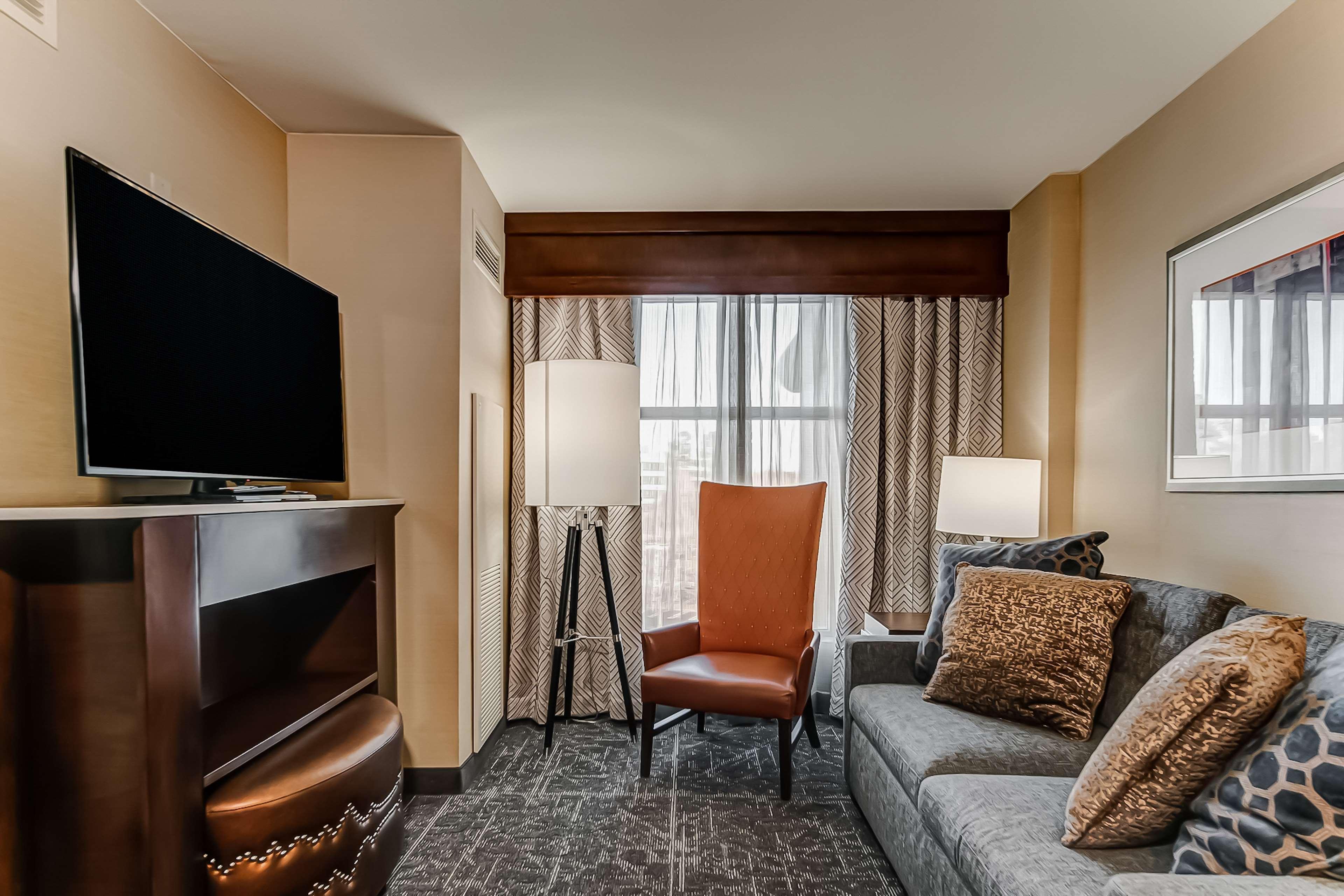 Embassy Suites Atlanta - Kennesaw Town Center Экстерьер фото