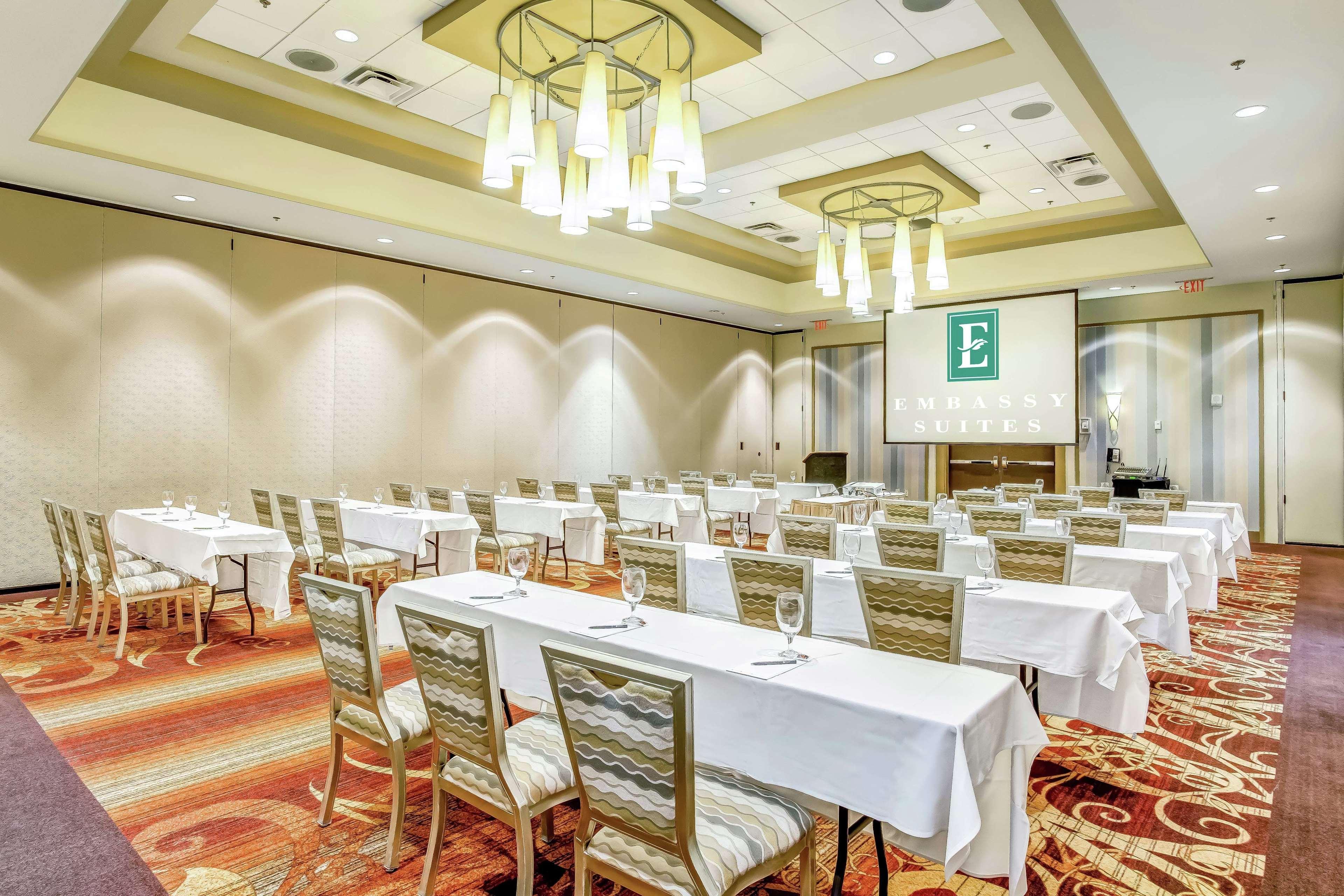 Embassy Suites Atlanta - Kennesaw Town Center Экстерьер фото