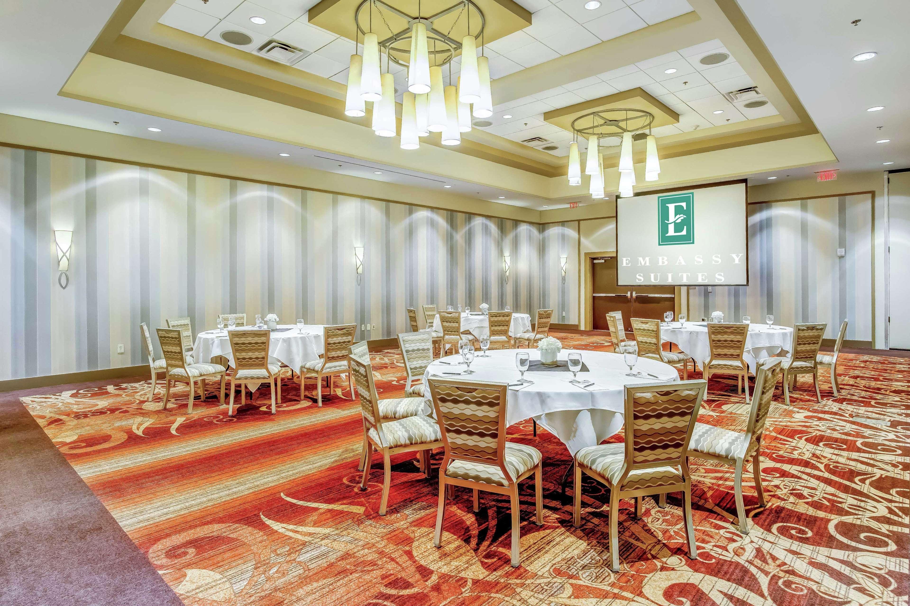 Embassy Suites Atlanta - Kennesaw Town Center Экстерьер фото