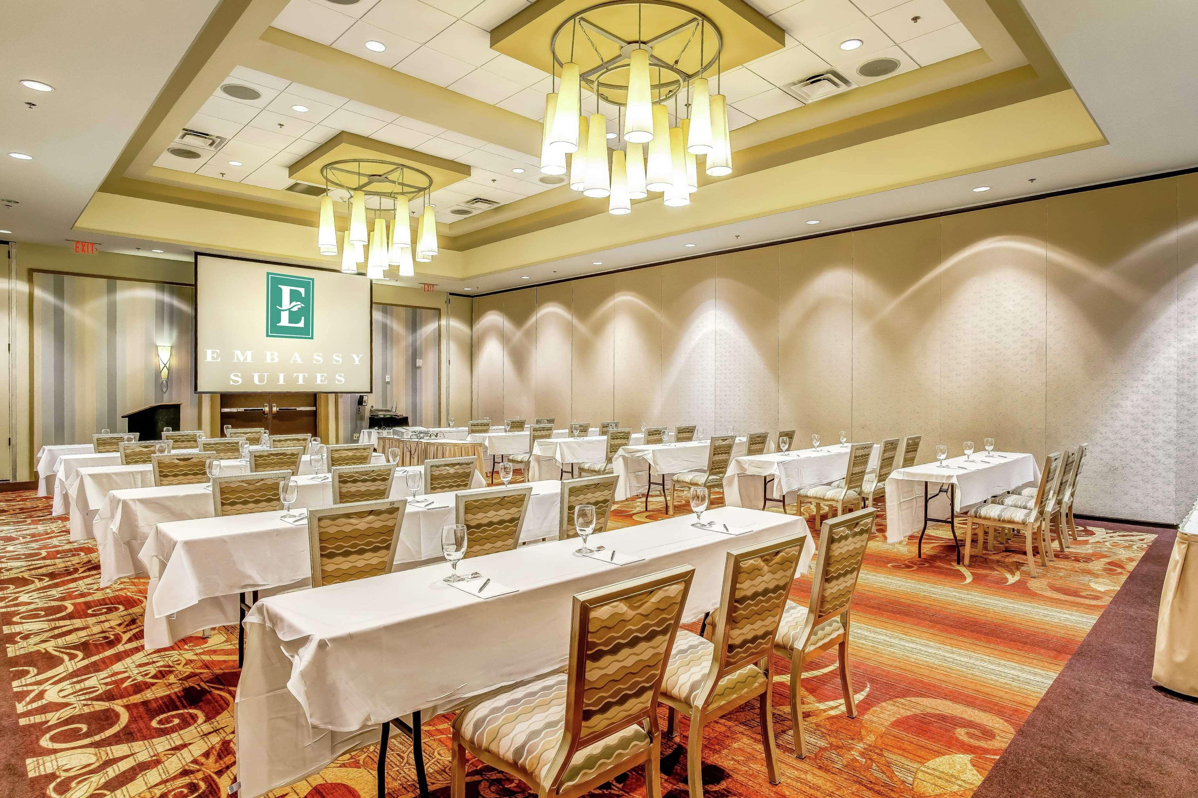 Embassy Suites Atlanta - Kennesaw Town Center Экстерьер фото