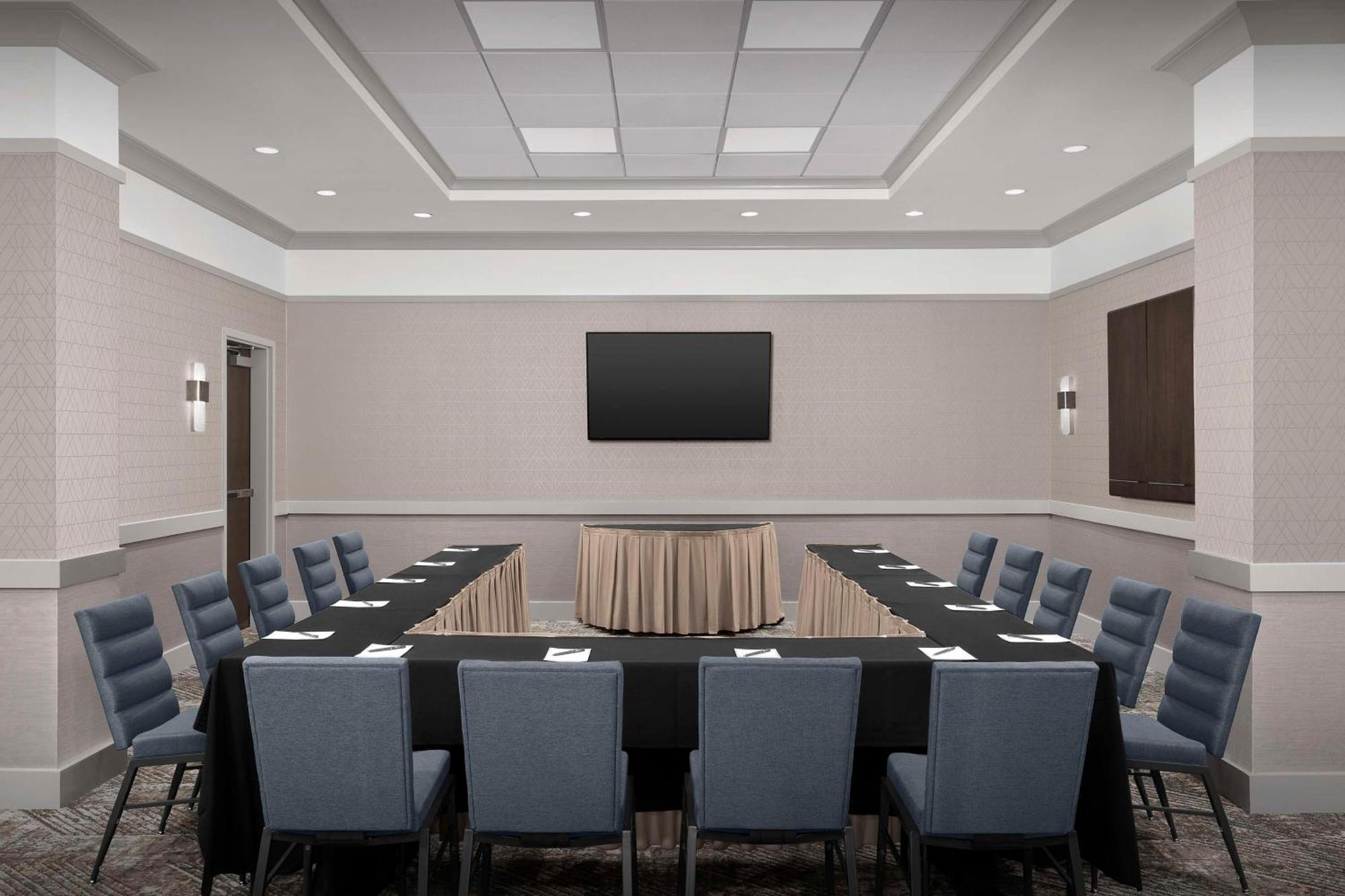 Embassy Suites Atlanta - Kennesaw Town Center Экстерьер фото