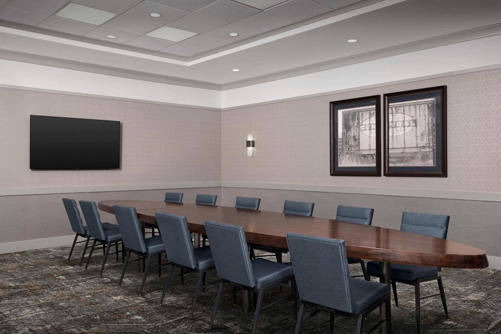 Embassy Suites Atlanta - Kennesaw Town Center Экстерьер фото