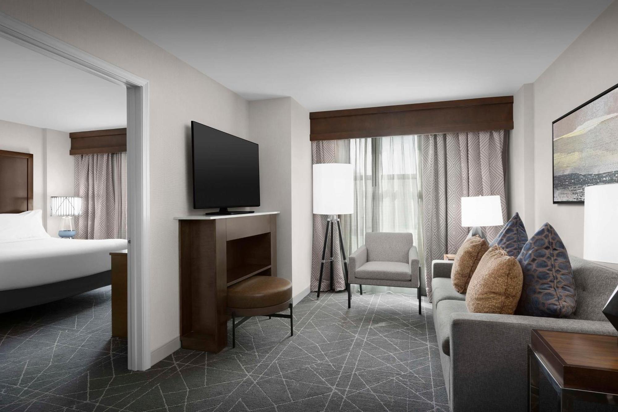 Embassy Suites Atlanta - Kennesaw Town Center Экстерьер фото