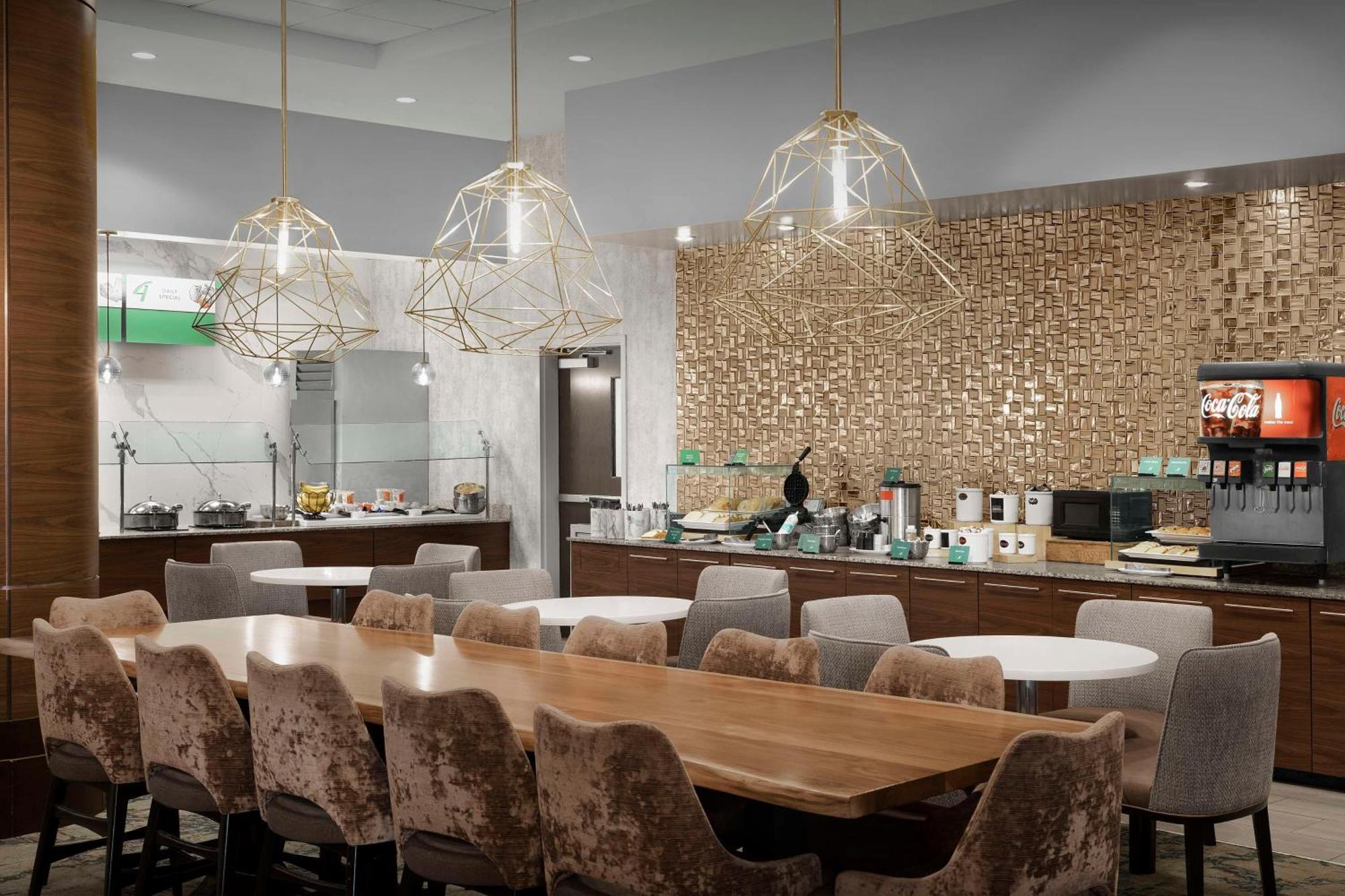 Embassy Suites Atlanta - Kennesaw Town Center Экстерьер фото